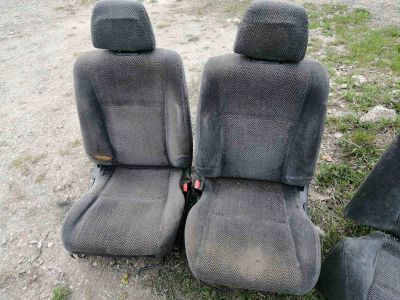 Лот: 20617412. Фото: 1. Сиденья honda integra sj. Салон