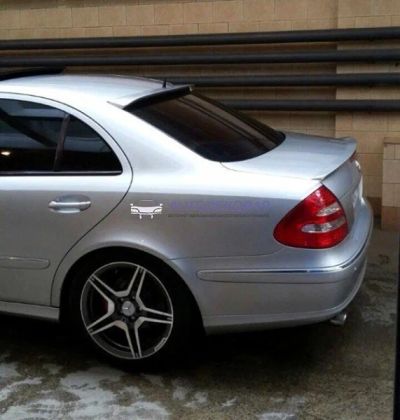 Лот: 15395909. Фото: 1. Козырек заднего стекла Mercedes... Детали тюнинга