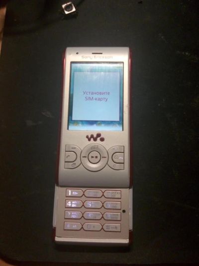 Лот: 6991263. Фото: 1. sony ericsson w595 полнейший комплект. Кнопочные мобильные телефоны