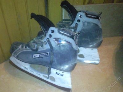 Лот: 1180808. Фото: 1. Коньки Nike "Bauer 50" 44 размер. Коньки