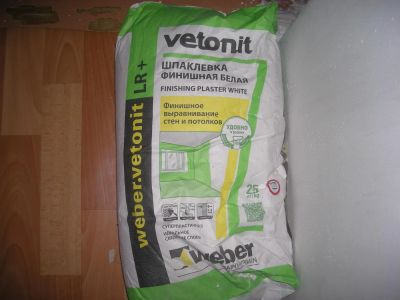 Лот: 3093961. Фото: 1. Шпаклевка Финишная Белая VETONIT... Смеси, шпатлевки, цемент