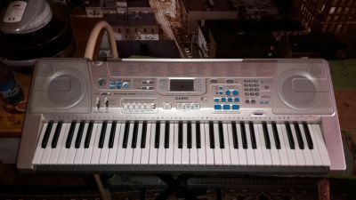 Лот: 5322543. Фото: 1. Синтезатор Casio lk-300tv. Клавишные