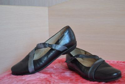 Лот: 5973842. Фото: 1. Школьные туфли для девочки Котофей... Туфли