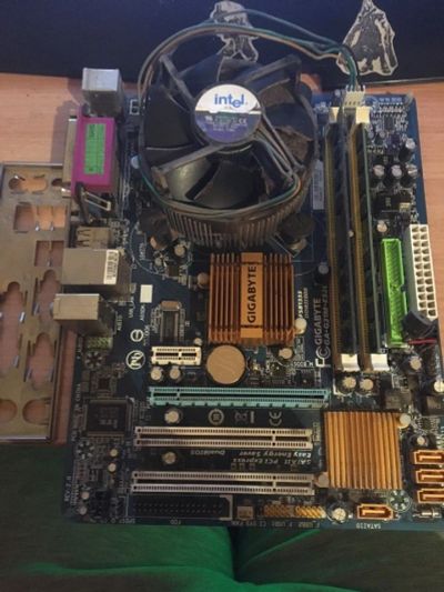 Лот: 12100151. Фото: 1. Комплект Gigabyte GA-G31M-ES2L... Комплекты запчастей
