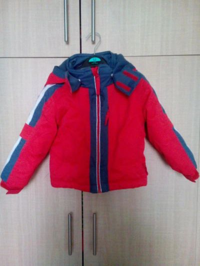 Лот: 9788370. Фото: 1. Куртка зимняя Zeplin 86р. Верхняя одежда