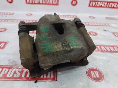 Лот: 20901918. Фото: 1. Суппорт тормозной Toyota Aqua... Тормозная система