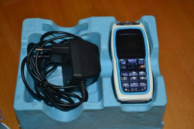 Лот: 3137137. Фото: 1. Сотовый телефон Nokia 3220. Кнопочные мобильные телефоны
