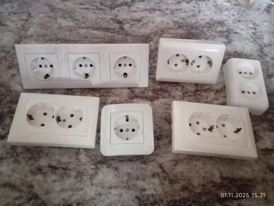 Лот: 25897470. Фото: 1. Розетки. Электроустановочные изделия