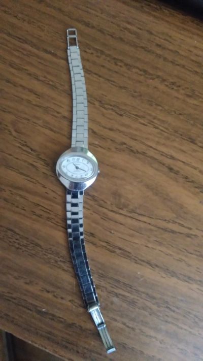 Лот: 18418051. Фото: 1. Часы женские Чайка СССР экспортная... Оригинальные наручные часы