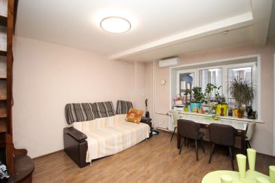 Лот: 20743278. Фото: 1. Продам 3-комн. кв. 98 кв.м. Красноярск... Квартиры, студии