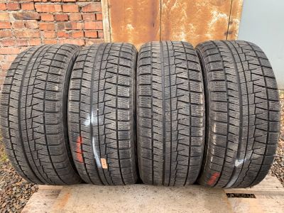 Лот: 14563077. Фото: 1. Bridgestone Blizzak RevoGZ 245... Шины