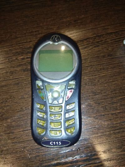 Лот: 17977432. Фото: 1. Motorola C115. Кнопочные мобильные телефоны