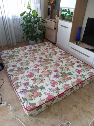 Лот: 12054729. Фото: 1. Матрас на пружинном блоке. Состояние... Матрасы