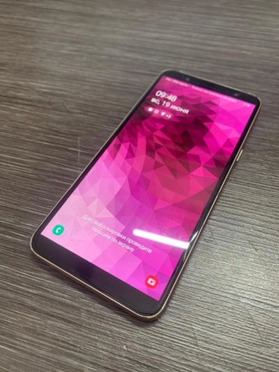 Лот: 19170826. Фото: 1. Смартфон Samsung Galaxy J8 (711... Смартфоны