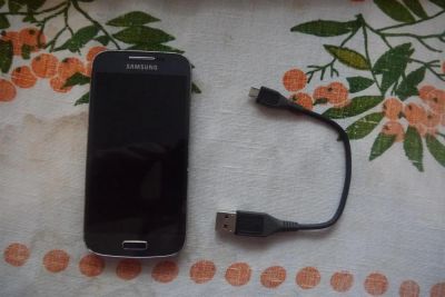 Лот: 3913368. Фото: 1. Продам Обменяю Galaxy S4 mini... Смартфоны