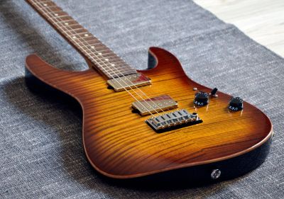 Лот: 13915412. Фото: 1. Гитара Suhr Modern Pro 2H Bengal... Гитары