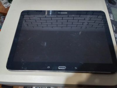 Лот: 24073134. Фото: 1. Планшет samsung sm-t531 не включается. Планшеты