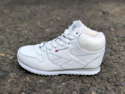 Лот: 15292590. Фото: 1. Кроссовки Reebok white. Кеды, кроссовки, слипоны