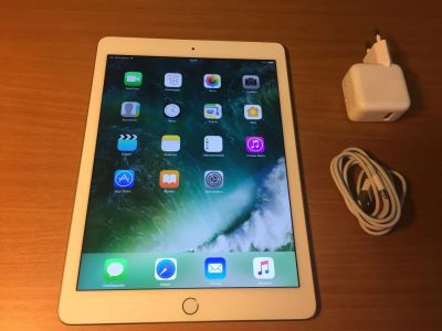 Лот: 8569635. Фото: 1. Apple iPad Air 2 128Gb WiFi... Планшеты