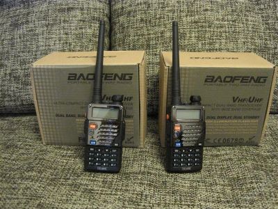 Лот: 2100888. Фото: 1. BAOFENG UV-5RB двухдиапазонная... Рации, радиостанции