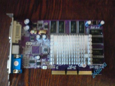 Лот: 714417. Фото: 1. Видео карта GeForce FX5200 128Мб. Видеокарты