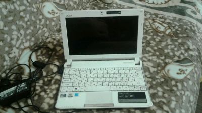 Лот: 9314279. Фото: 1. Нетбук Aspire One A0532h-28sw. Ноутбуки