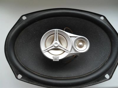 Лот: 3275726. Фото: 1. "JBL" 3х полосные 210w. Акустика автомобильная