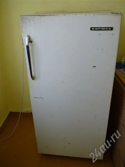 Лот: 482735. Фото: 1. Холодильник Бирюса (на запчасти... Холодильники, морозильные камеры
