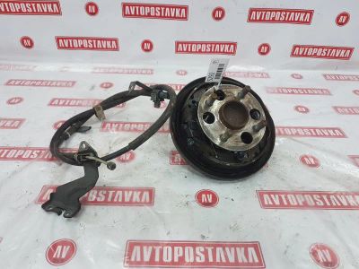 Лот: 20896500. Фото: 1. Ступица Toyota Vitz NSP130 1NR-FE... Кузов