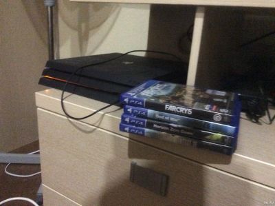 Лот: 14034906. Фото: 1. Sony PlayStation 4 pro. Игровые приставки, консоли