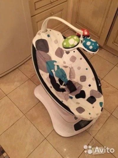 Лот: 9092624. Фото: 1. шезлонг качели mamaroo 4moms 3... Ходунки, прыгунки, качели