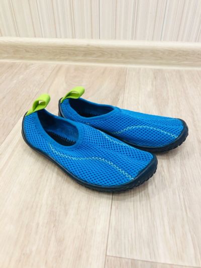 Лот: 15668337. Фото: 1. Коралловые тапочки детские Aquashoes... Другое (обувь)