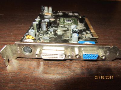 Лот: 4982741. Фото: 1. Видеокарта Nivada GeForce 7300... Видеокарты