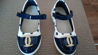 Лот: 9731733. Фото: 1. Туфли новые для девочки. Туфли