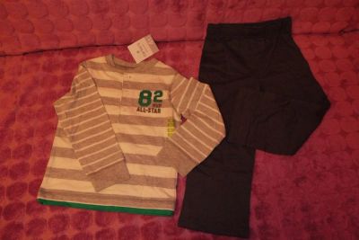 Лот: 3489940. Фото: 1. Костюмчик спортивный Carters... Верхняя одежда