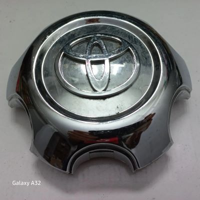 Лот: 25442418. Фото: 1. Крышка ступицы литого диска Toyota... Колпаки