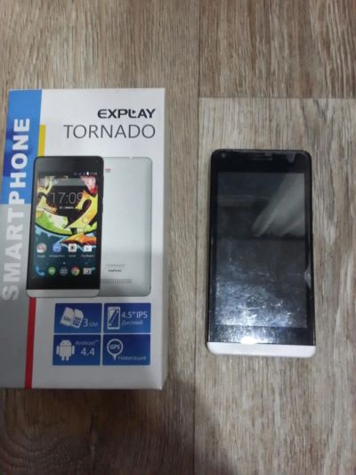 Лот: 9481082. Фото: 1. Смартфон Explay Tornado белый... Смартфоны