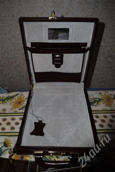 Лот: 470650. Фото: 1. дипломат кожа продам или обмен... Сумки