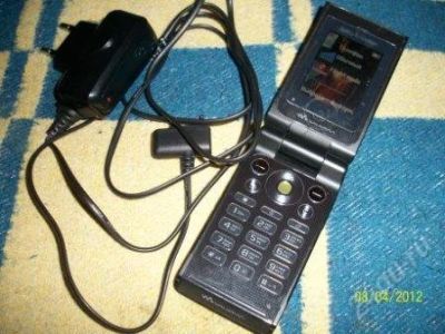 Лот: 1446335. Фото: 1. Sony-Ericsson W380i. Кнопочные мобильные телефоны