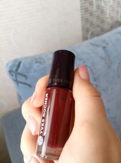 Лот: 9047804. Фото: 1. Лак от Yves Rocher. Элегантный... Лак для ногтей