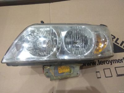 Лот: 13848483. Фото: 1. Фара nissan laurel 35. Оптика и освещение