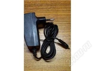 Лот: 132559. Фото: 1. Зарядное устройство Nokia-6111... Зарядные устройства, блоки питания, адаптеры сетевые для смартфонов