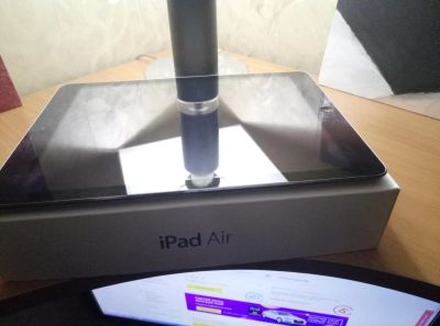 Лот: 11421478. Фото: 1. продам Apple iPad Air 16gb Space... Планшеты