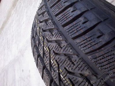 Лот: 2099392. Фото: 1. Шина Pirelli 205/70/R14. Шины