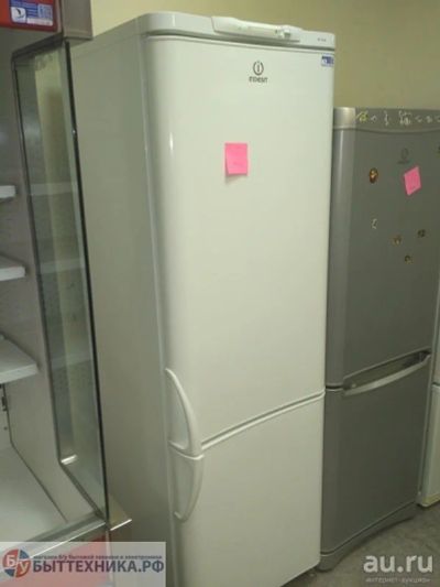 Лот: 8598822. Фото: 1. Холодильник Indesit C138NFG... Холодильники, морозильные камеры