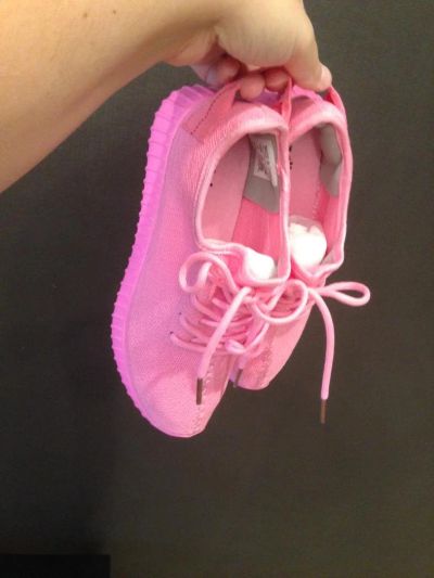 Лот: 8310205. Фото: 1. Кроссовки adidas Originals Yeezy... Кеды, кроссовки, слипоны