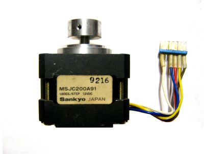 Лот: 22568615. Фото: 1. Sankyo MSJC200A91, двигатель шаговый... Электродвигатели, микромоторы