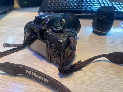 Лот: 19215864. Фото: 1. Nikon D5200 + 2 объектива и аксессуары. Цифровые зеркальные