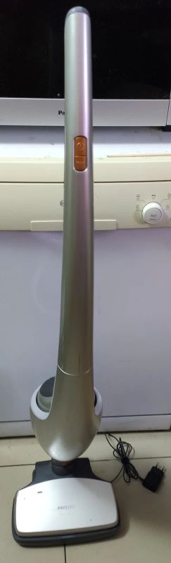Лот: 18625262. Фото: 1. Аккумуляторный пылесос Philips... Пылесосы, паровые швабры