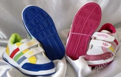 Лот: 1132685. Фото: 1. Детская обувь- кроссовки adidas... Кеды, кроссовки
